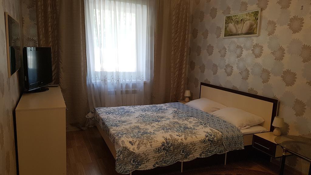 Villa Celebrity Kamianets-Podilskyi Exterior foto